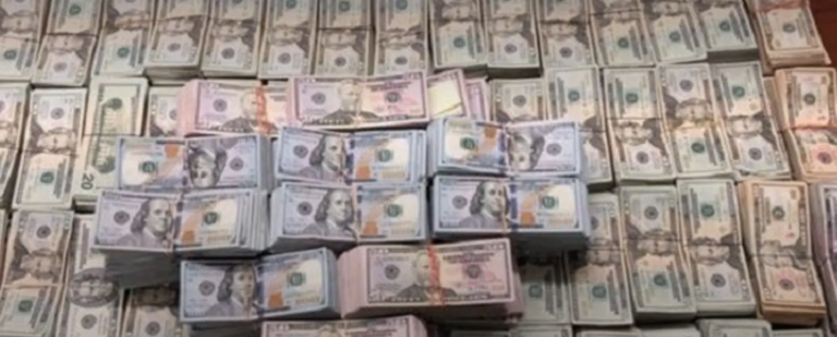 Screenshot 2025-02-26 at 04-04-37 $1 MILLION CASH FOUND AT BRIDGE IN TEXAS - Charlotte Alerts