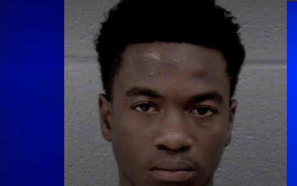 Screenshot 2025-02-25 at 03-12-54 SUSPECT ROBS HISPANIC MAN FORCED VICTIM TO DRIVE TO AN ATM - Charlotte Alerts