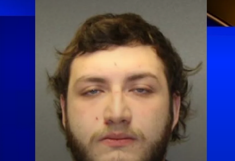 Screenshot 2025-02-25 at 03-01-33 BANK TELLER ACCUSED OF ROBBING 78-YEAR-OLD CUSTOMER DURING HOME INVASION - Charlotte Alerts