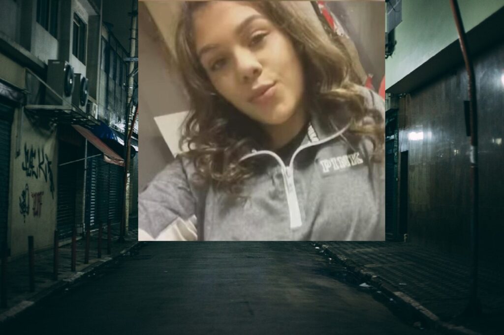 alley-2616862_960_720