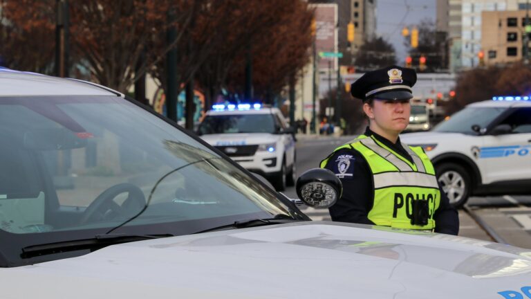 city CASH EuE2ePJXAAI6city Vi5