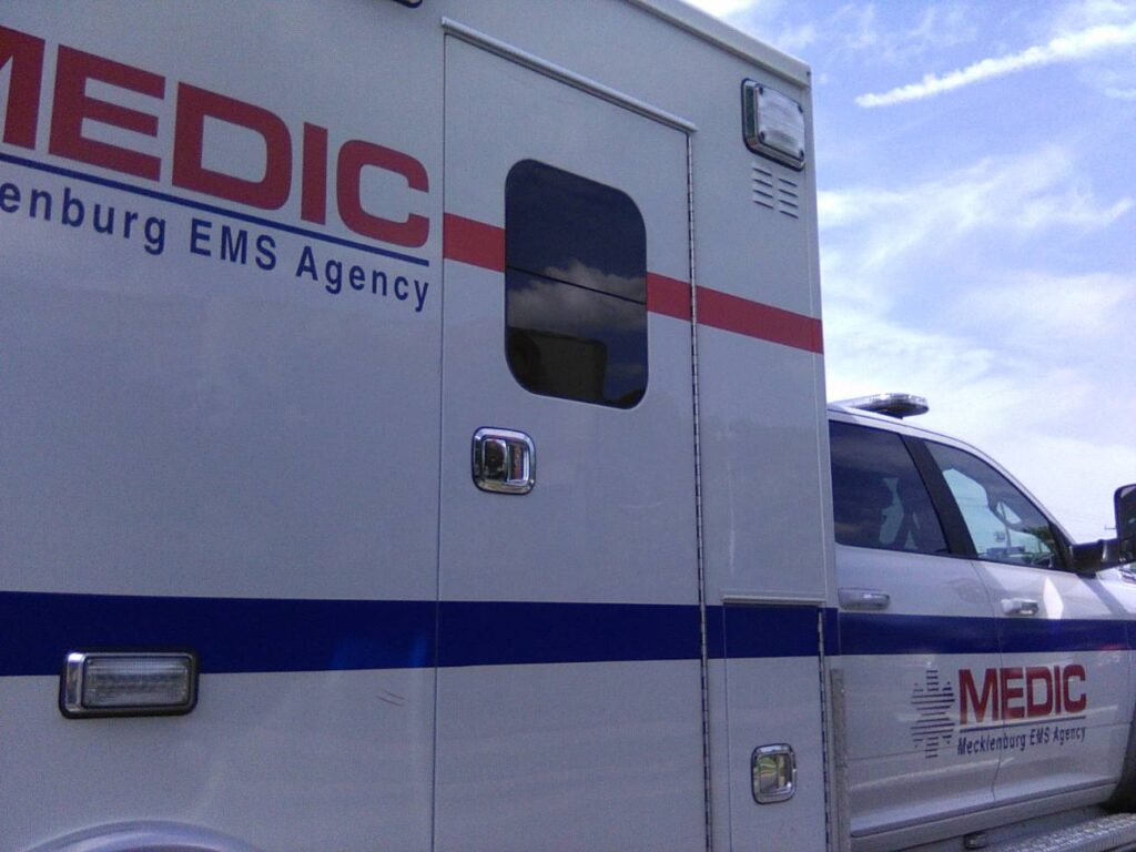 DAY MEDIC image0011