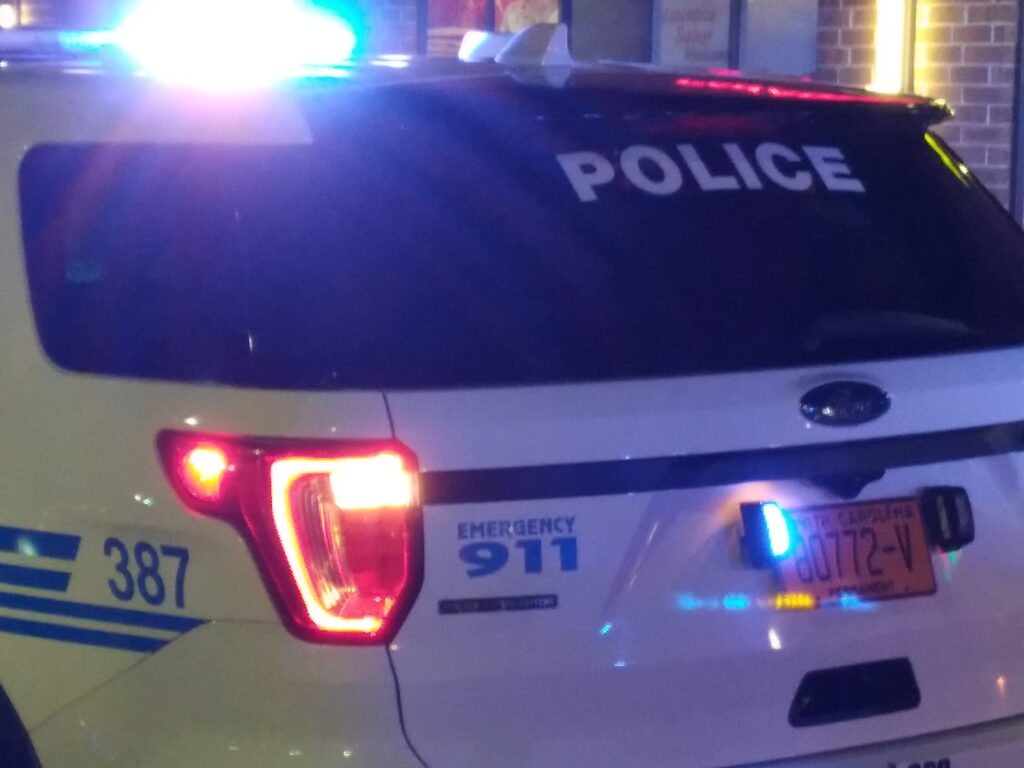 police night 1_220814