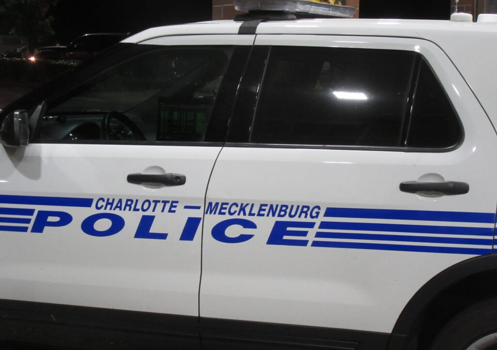 POLICE NIGHT IMG_6258