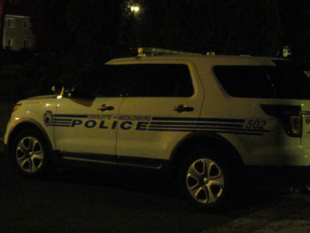 POLICE NIGHT IMG_6862