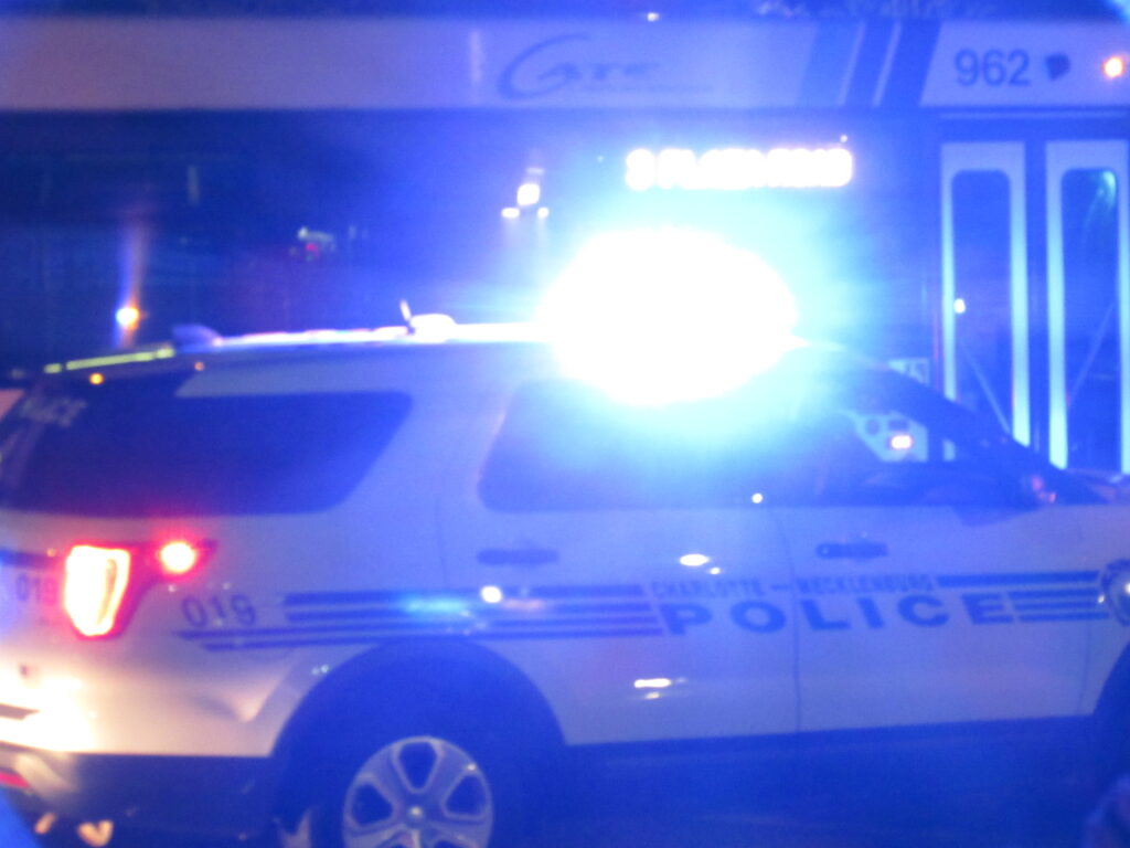 POLICE NIGHT IMG_8210