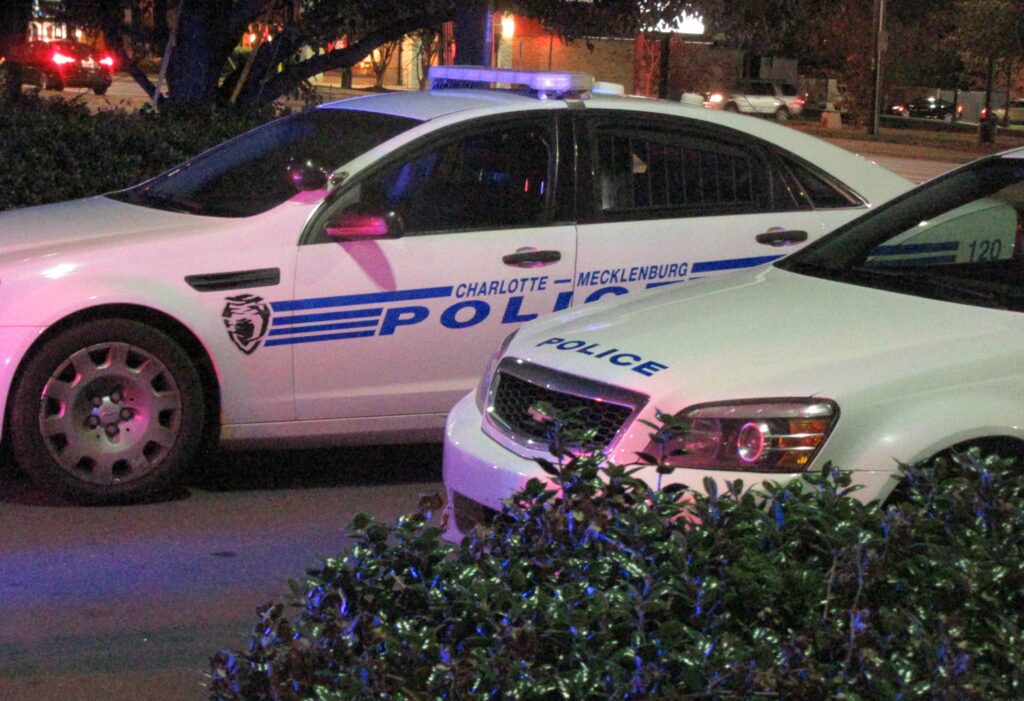 POLICE NIGHT IMG_8293