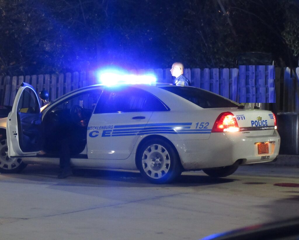 POLICE NIGHT IMG_8454