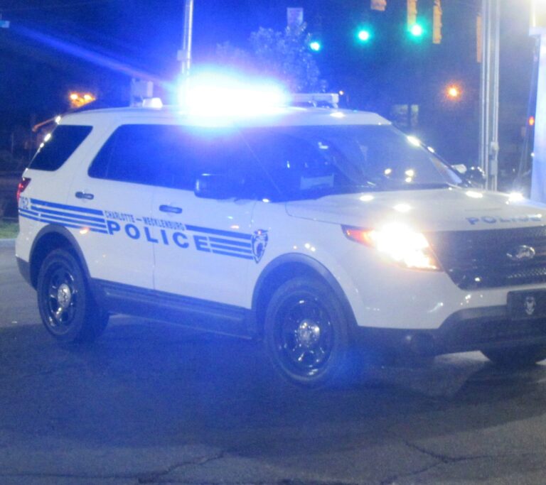 POLICE NIGHT IMG_9205