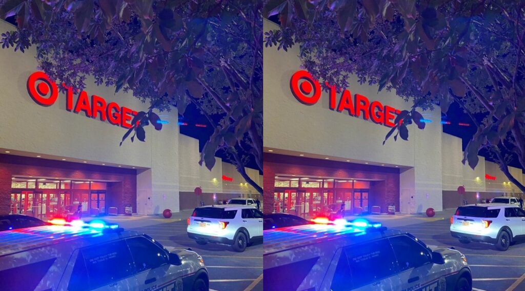 TARGET FFZQokbXIA4U9fu