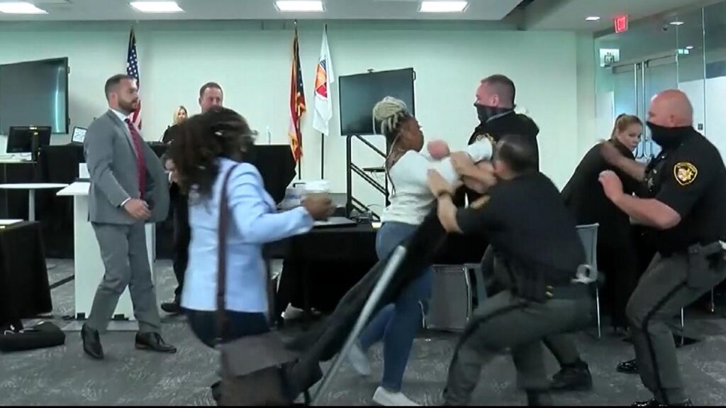 WKYC_TEVIN_BILES_THOMAS_COURT_PKG_1